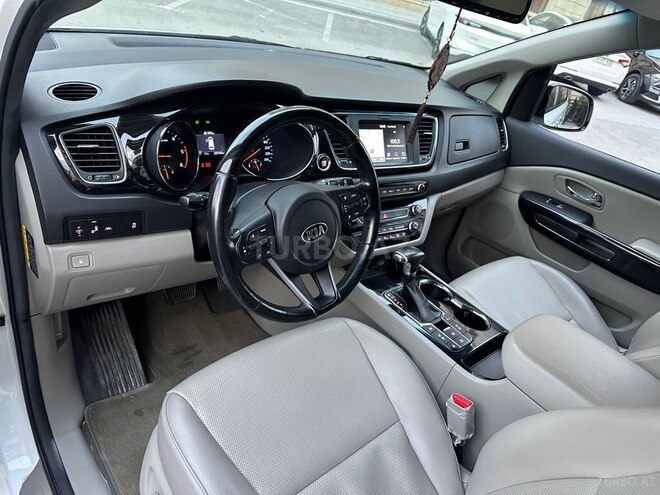 Kia Carnival 2018, 225,900 km - 2.2 l - Bakı