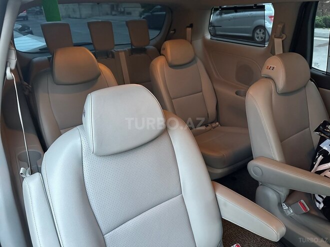 Kia Carnival 2018, 225,900 km - 2.2 l - Bakı