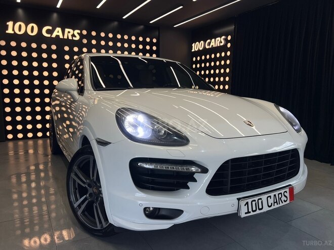 Porsche Cayenne GTS-1