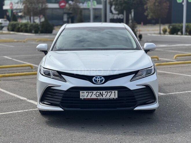 Toyota Camry-1