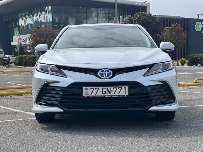 Toyota Camry-4