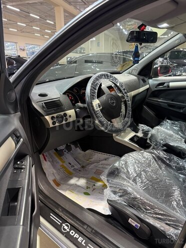 Opel Astra-14