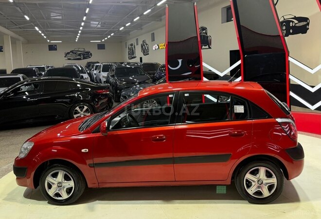 Kia Rio-5
