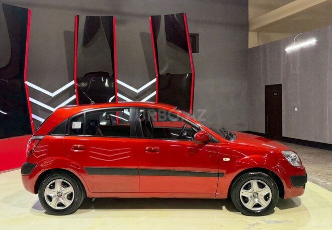 Kia Rio-4