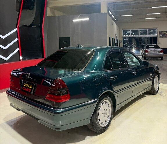 Mercedes C 240-7