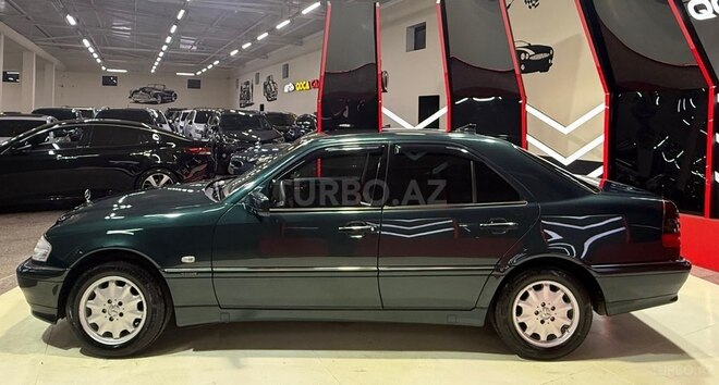 Mercedes C 240-4