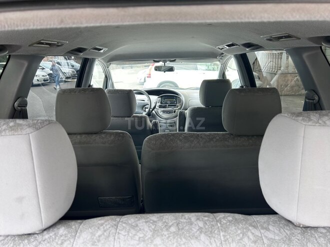 Toyota Previa-8