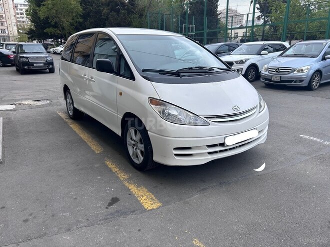 Toyota Previa-1