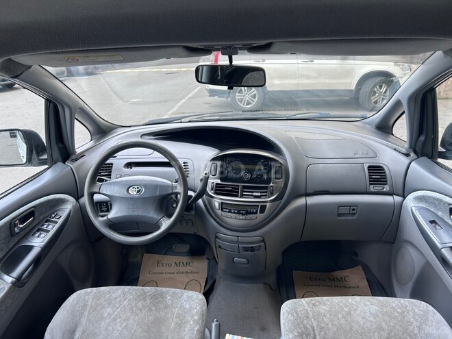 Toyota Previa-6