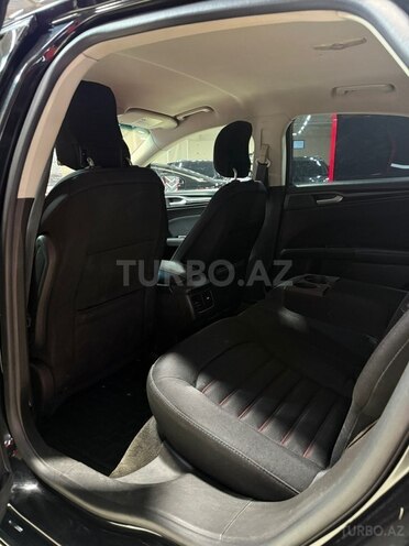 Ford Fusion (North America)-16