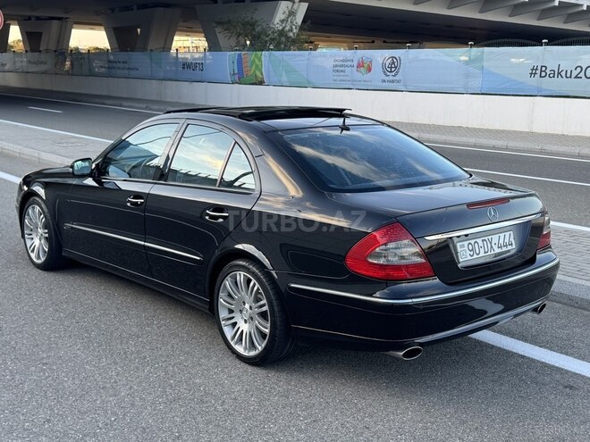 Mercedes E 350-7