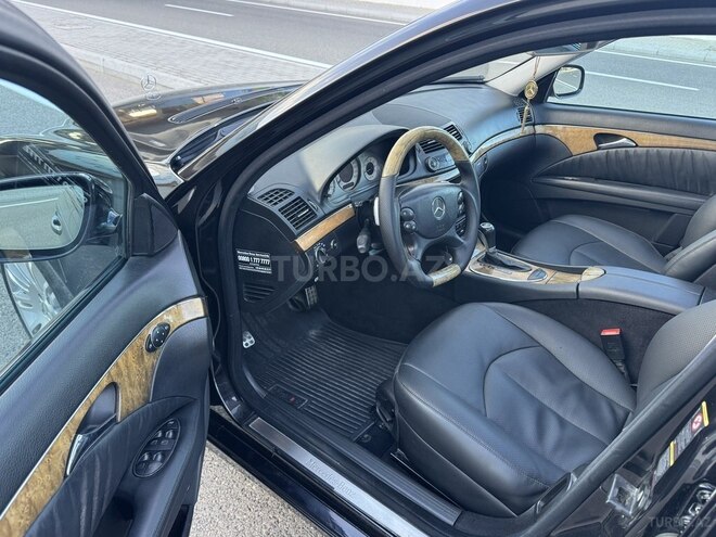Mercedes E 350-10