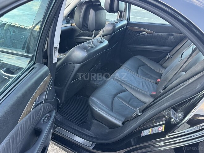 Mercedes E 350-12