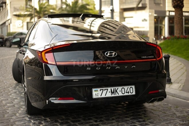Hyundai Sonata-10
