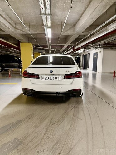 BMW 530e-9