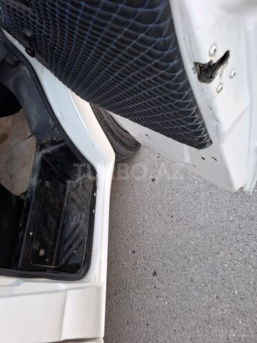 Ford Transit-17