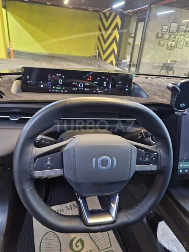 Changan Qiyuan A05-4