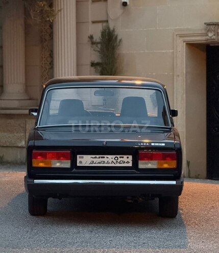 LADA (VAZ) 2107-5