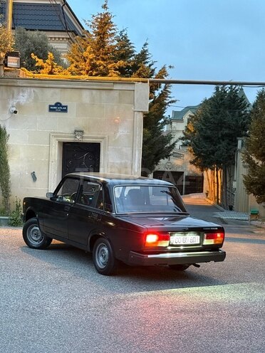 LADA (VAZ) 2107-4