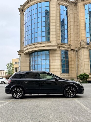 Opel Astra-11