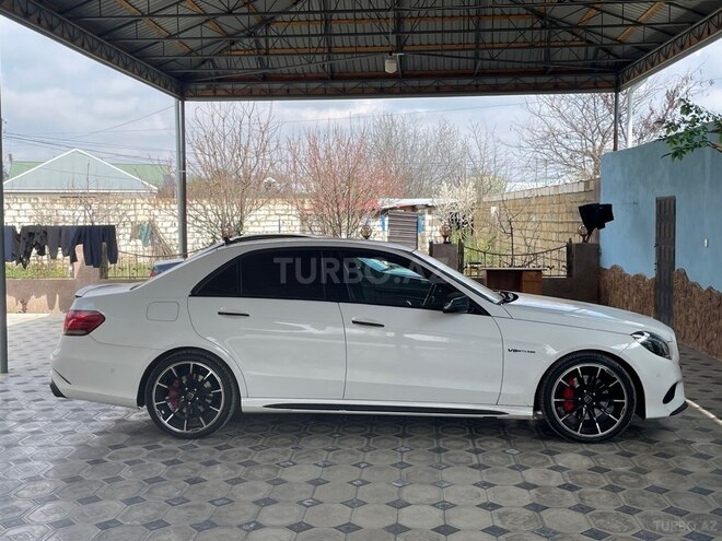 Mercedes E 200-8
