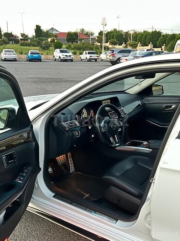 Mercedes E 200-12