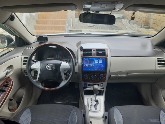 Toyota Corolla-5
