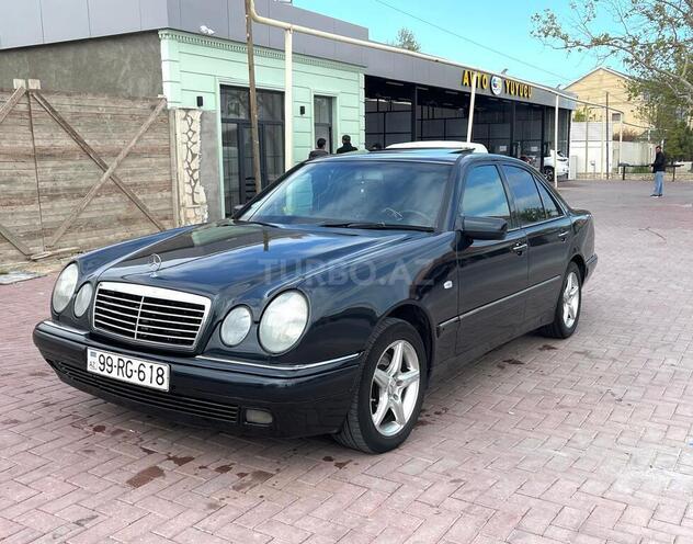 Mercedes E 280-4