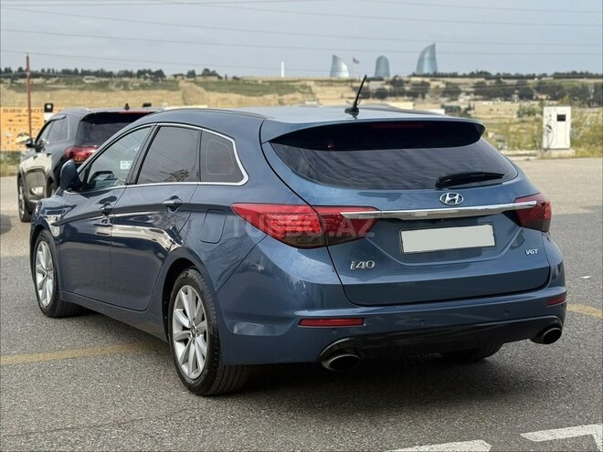 Hyundai i40-8