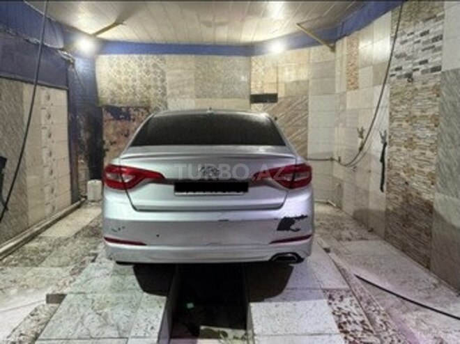 Hyundai Sonata-3