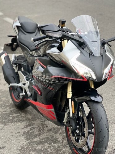 CFMOTO 450 SR-1