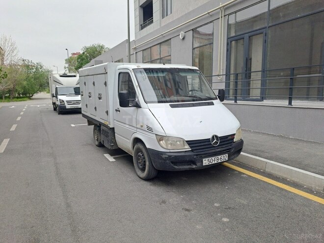 Mercedes Sprinter 211-1
