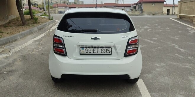 Chevrolet Aveo-6