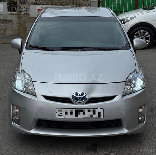Toyota Prius-1