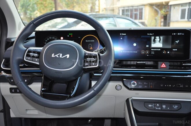 Kia Carnival-6