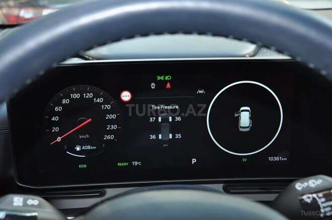 Kia Carnival-16