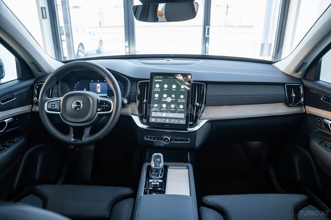 Volvo XC90-3