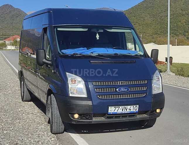 Ford Transit-1