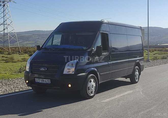 Ford Transit-11