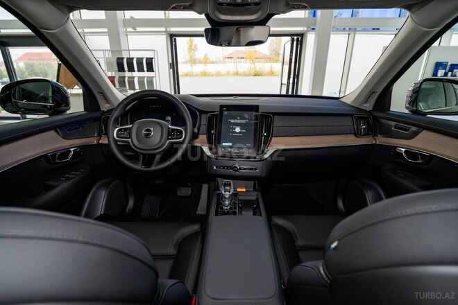 Volvo XC90-3