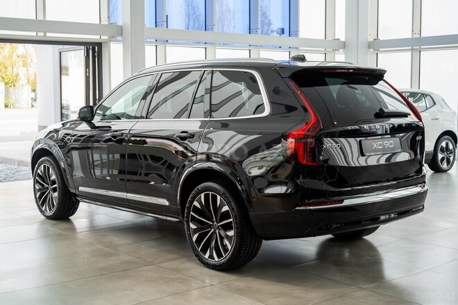 Volvo XC90-4