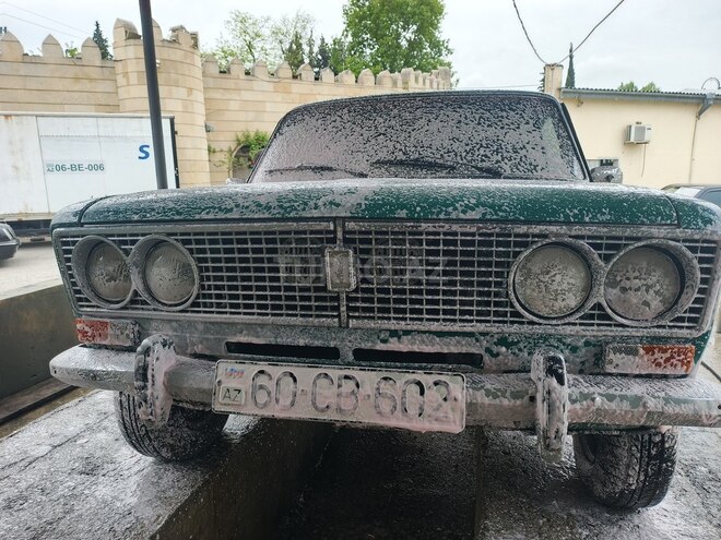 LADA (VAZ) 2103-4