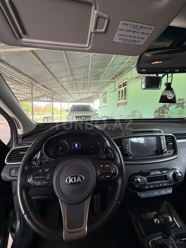 Kia Sorento-5