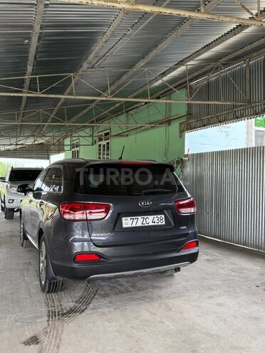 Kia Sorento-3