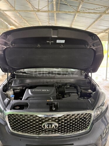 Kia Sorento-14