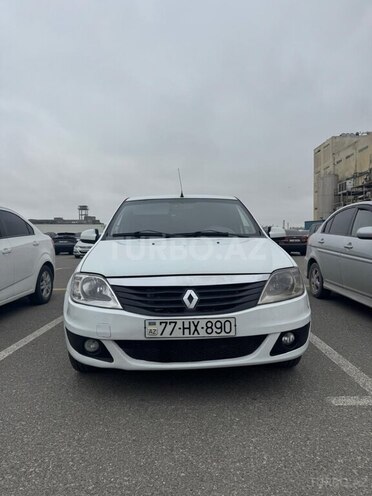 Renault Logan-1