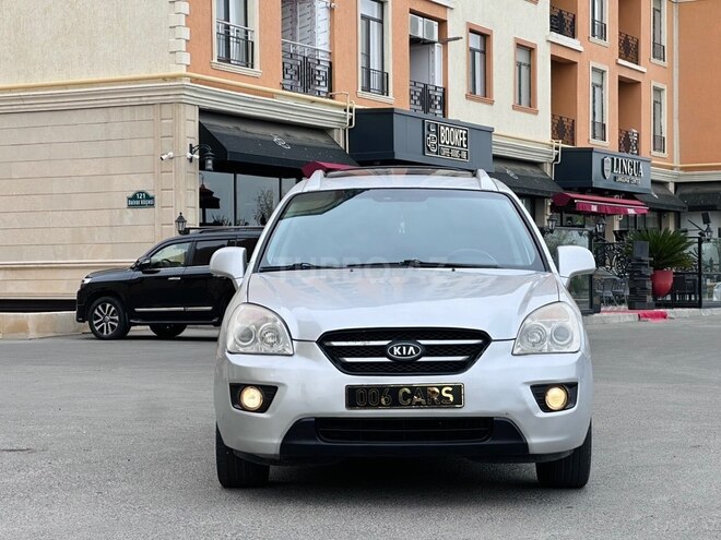 Kia Carens-26