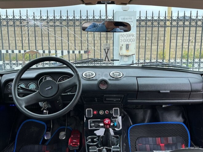 LADA (VAZ) 2106-5