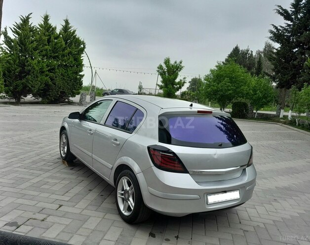 Opel Astra-8