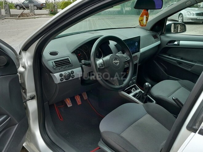 Opel Astra-16